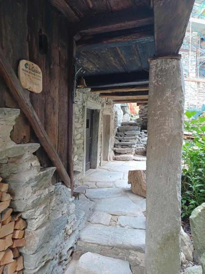 Ca' Scocc, Antica Casa Di Montagna In Valsesia Mollia Exterior foto